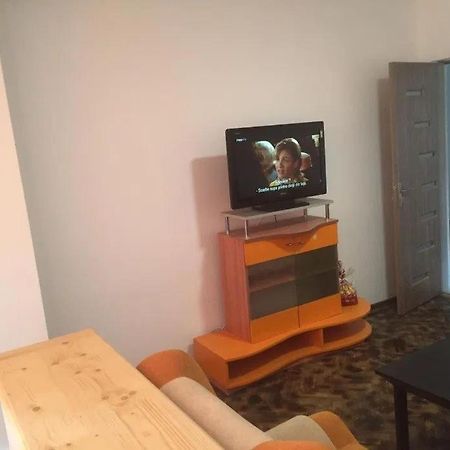 Apartament Marian Appartamento Orşova Esterno foto