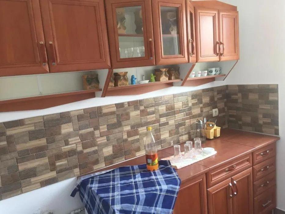 Apartament Marian Appartamento Orşova Esterno foto